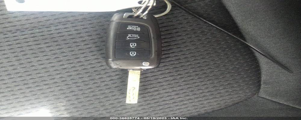 5NMS2CAD1KH084886 2019 HYUNDAI SANTA FE photo no. 11