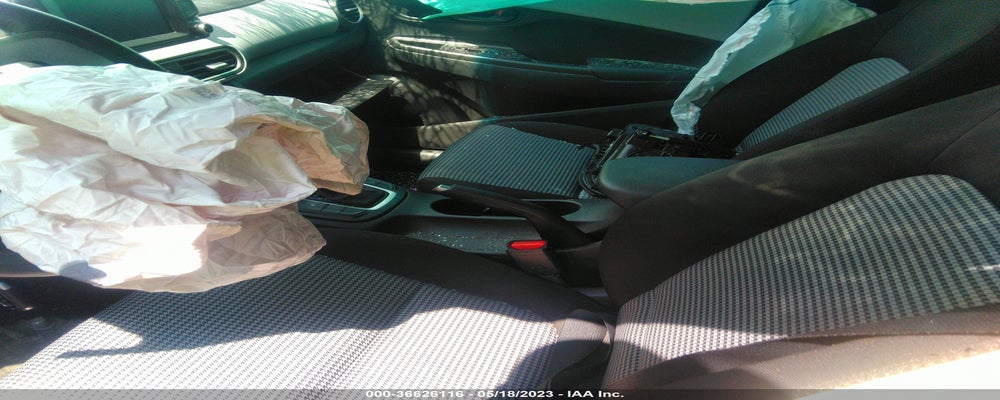 KM8K22AA0KU389932 2019 HYUNDAI KONA photo no. 5