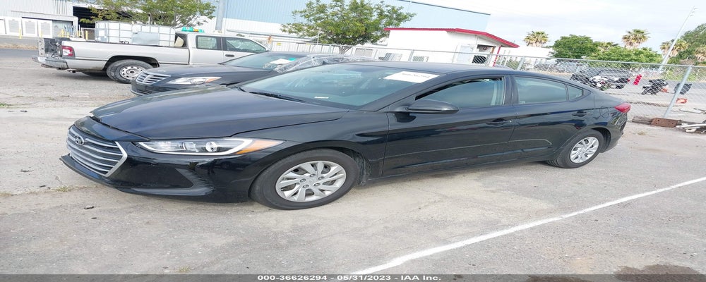 5NPD74LF0JH260794 2018 HYUNDAI ELANTRA photo no. 2