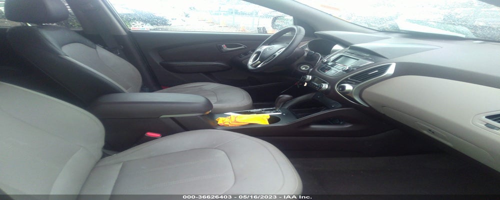 KM8JU3AC6BU231673 2011 HYUNDAI TUCSON photo no. 5