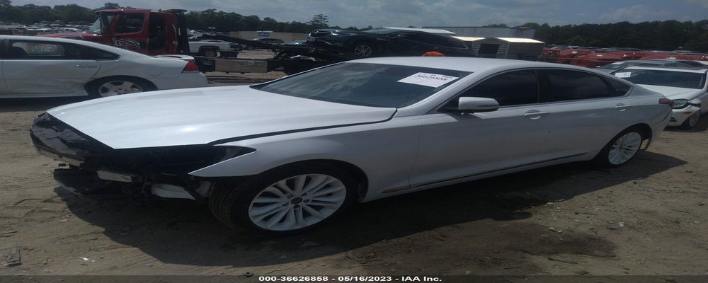 KMHGN4JE1FU065079 2015 HYUNDAI GENESIS photo no. 2