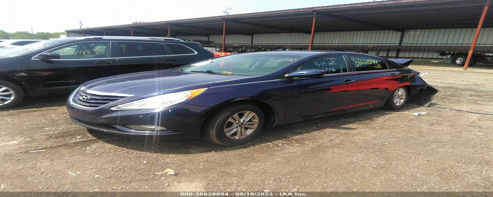 5NPEB4AC8DH807536 2013 HYUNDAI SONATA photo no. 2