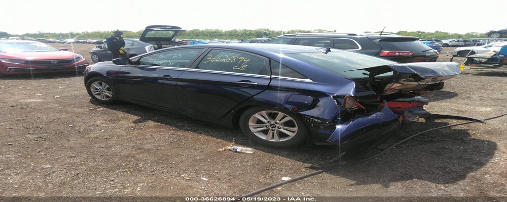 5NPEB4AC8DH807536 2013 HYUNDAI SONATA photo no. 3