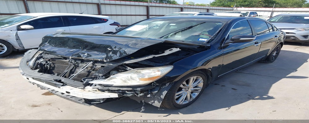 KMHGC4DF4BU125764 2011 HYUNDAI GENESIS photo no. 2