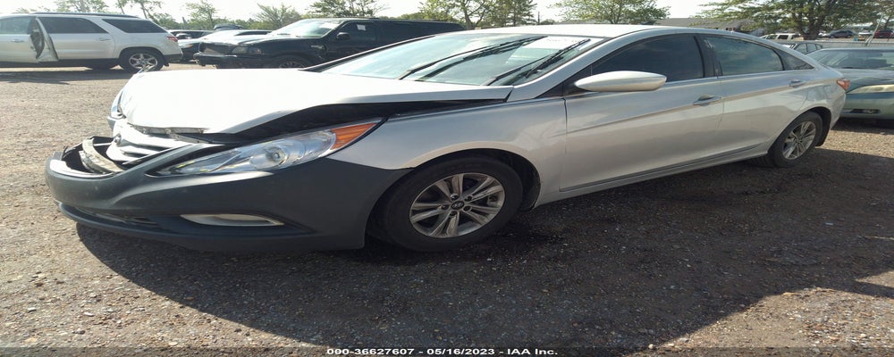 5NPEB4AC7CH482411 2012 HYUNDAI SONATA photo no. 2