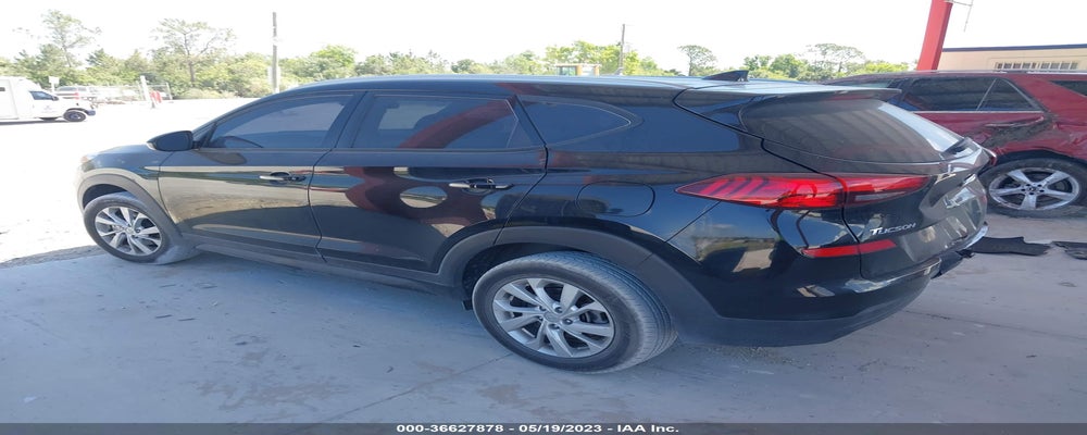 KM8J33A41MU388140 2021 HYUNDAI TUCSON photo no. 3