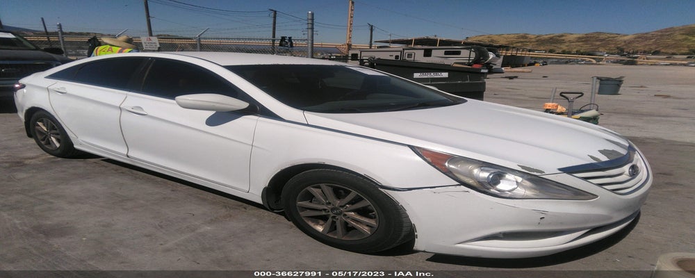 5NPEB4AC1DH617285 2013 HYUNDAI SONATA photo no. 1