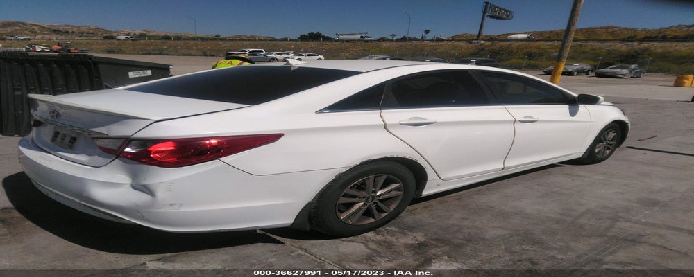5NPEB4AC1DH617285 2013 HYUNDAI SONATA photo no. 4