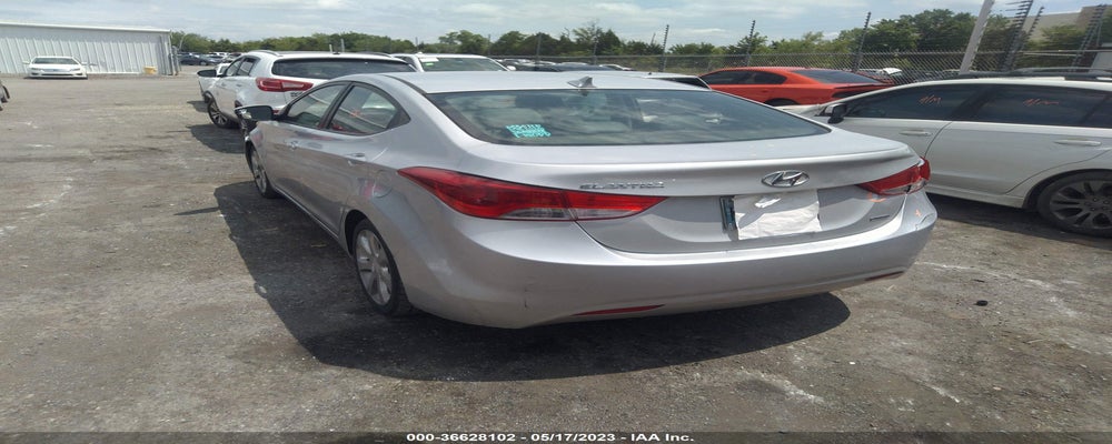 KMHDH4AE4BU159090 2011 HYUNDAI ELANTRA photo no. 3