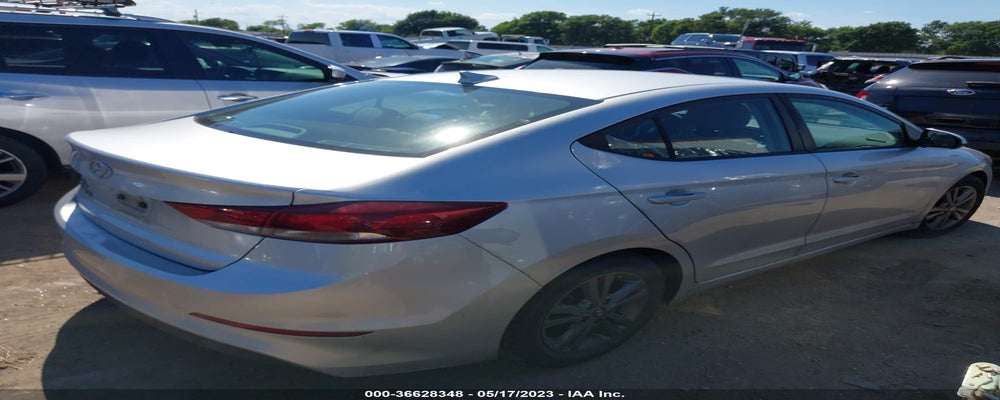 5NPD84LFXJH329665 2018 HYUNDAI ELANTRA photo no. 4