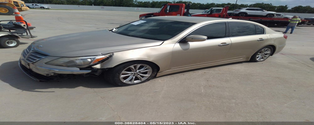 KMHGC4DD5CU200584 2012 HYUNDAI GENESIS photo no. 2