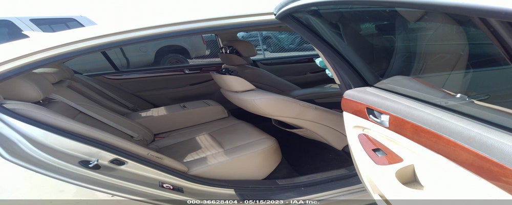 KMHGC4DD5CU200584 2012 HYUNDAI GENESIS photo no. 8