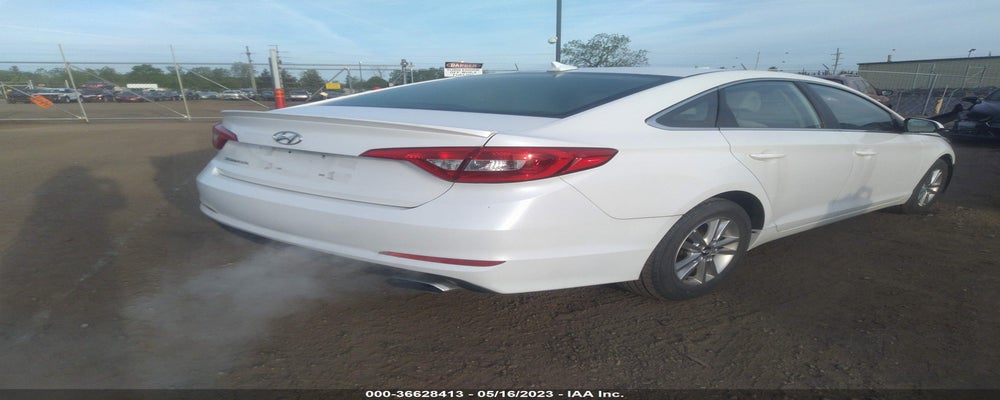 5NPE24AF8HH517278 2017 HYUNDAI SONATA photo no. 4