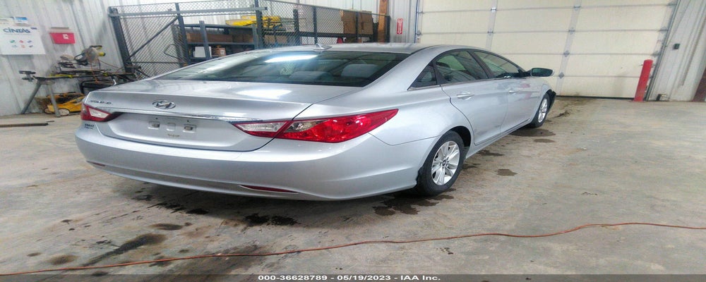 5NPEB4AC8DH587539 2013 HYUNDAI SONATA photo no. 4