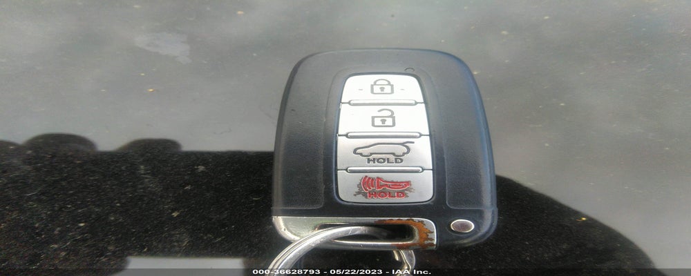 KMHTC6AD1CU047863 2012 HYUNDAI VELOSTER photo no. 11