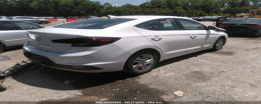 5NPD84LF4KH475304 2019 HYUNDAI ELANTRA photo no. 4