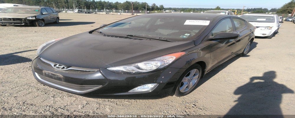 5NPDH4AEXDH165865 2013 HYUNDAI ELANTRA photo no. 2