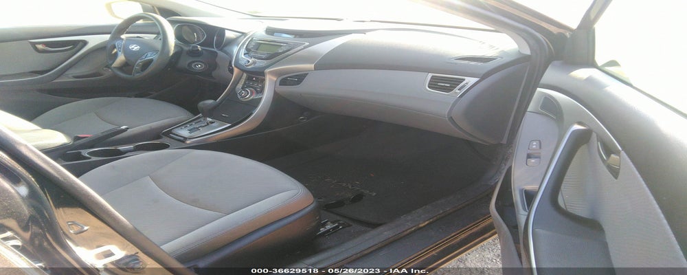 5NPDH4AEXDH165865 2013 HYUNDAI ELANTRA photo no. 5