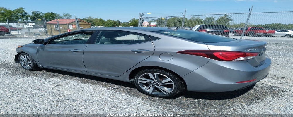 KMHDH4AE3FU425012 2015 HYUNDAI ELANTRA photo no. 3