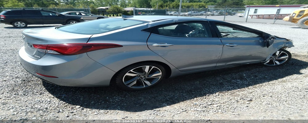 KMHDH4AE3FU425012 2015 HYUNDAI ELANTRA photo no. 4