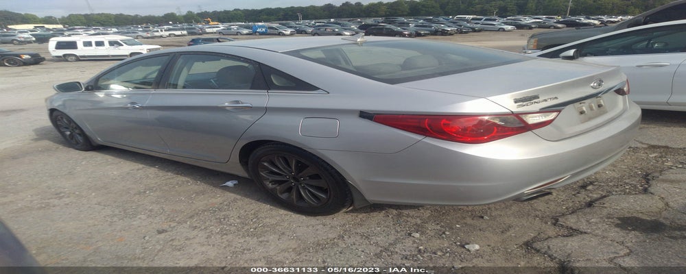 5NPEC4AC0BH076837 2011 HYUNDAI SONATA photo no. 3