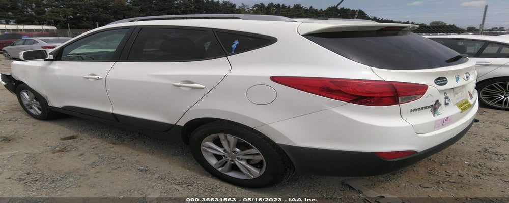 KM8JU3AC3DU548331 2013 HYUNDAI TUCSON photo no. 3