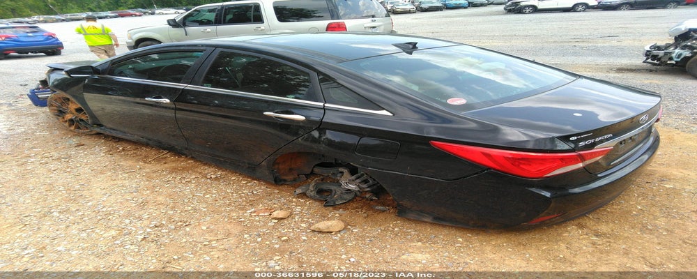 5NPEC4AC8EH856010 2014 HYUNDAI SONATA photo no. 3