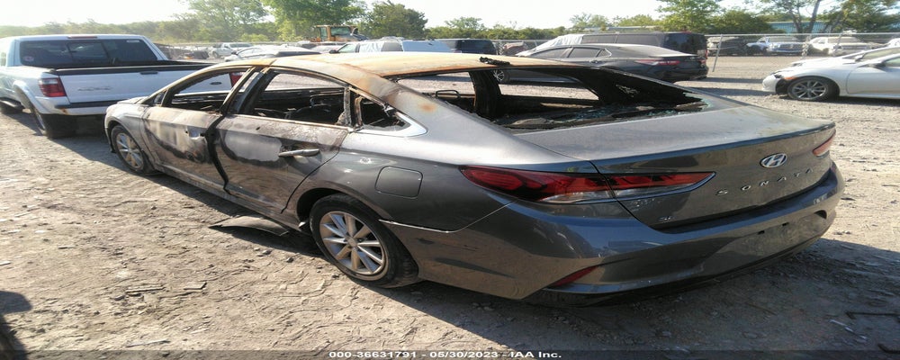 5NPE24AF2KH810634 2019 HYUNDAI SONATA photo no. 3