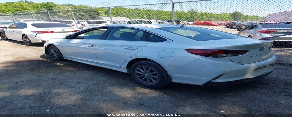5NPE24AF8KH745059 2019 HYUNDAI SONATA photo no. 3