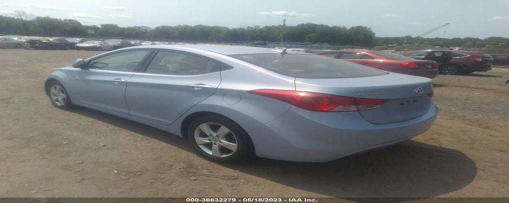 KMHDH4AE8DU788189 2013 HYUNDAI ELANTRA photo no. 3