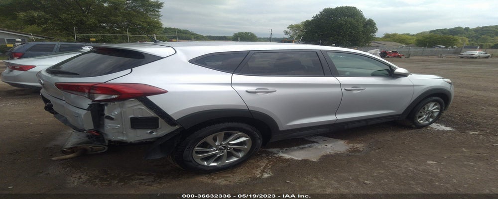 KM8J2CA44JU656130 2018 HYUNDAI TUCSON photo no. 4