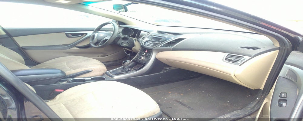5NPDH4AE8GH759178 2016 HYUNDAI ELANTRA photo no. 5