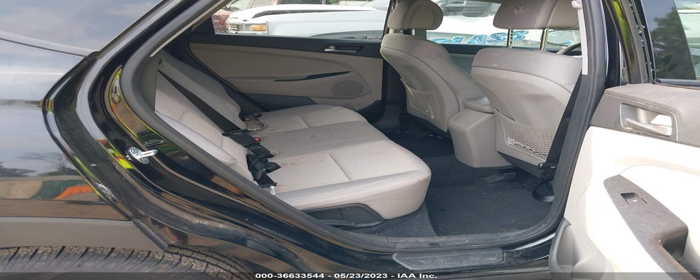 KM8J3CA47JU799702 2018 HYUNDAI TUCSON photo no. 8