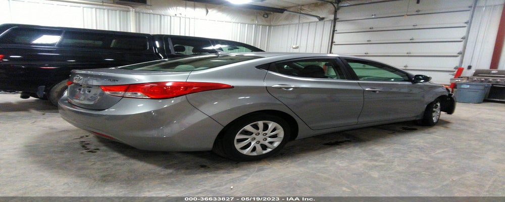 KMHDH4AEXDU556063 2013 HYUNDAI ELANTRA photo no. 4