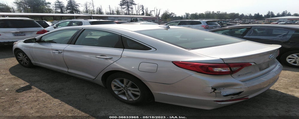 5NPE24AFXFH132172 2015 HYUNDAI SONATA photo no. 3