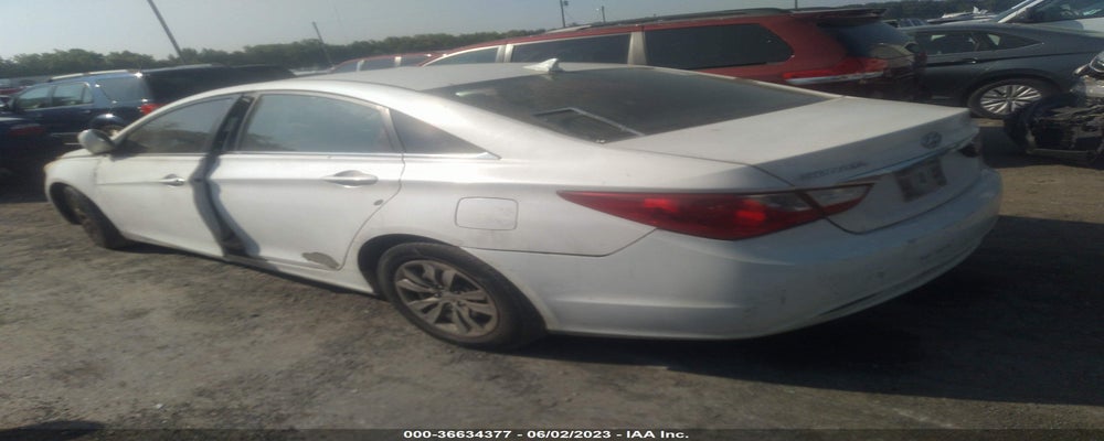 5NPEB4AC2BH013287 2011 HYUNDAI SONATA photo no. 3