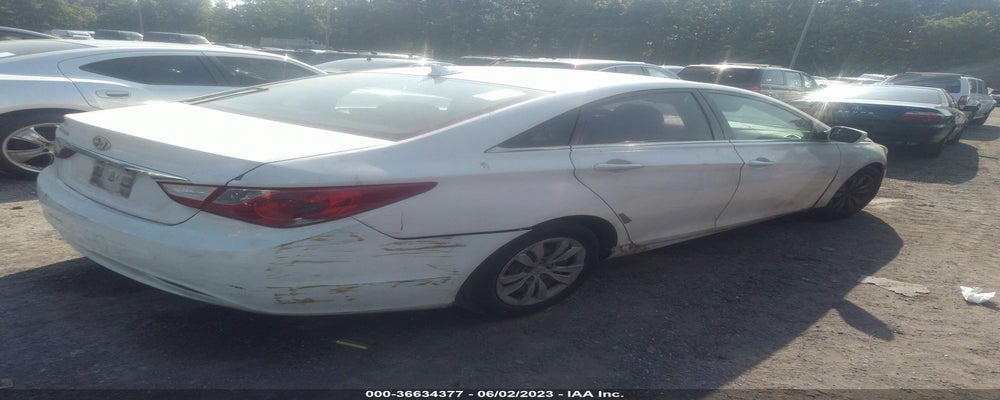 5NPEB4AC2BH013287 2011 HYUNDAI SONATA photo no. 4