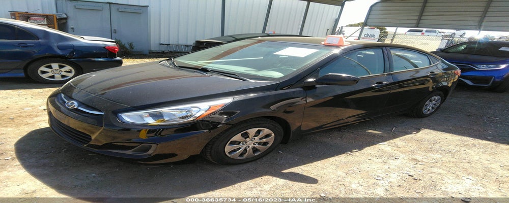 KMHCT4AEXHU339631 2017 HYUNDAI ACCENT photo no. 2