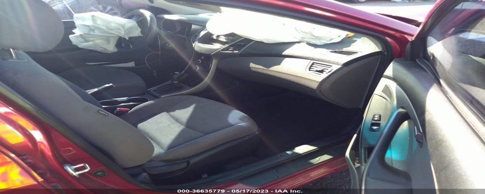 5NPDH4AE5GH756934 2016 HYUNDAI ELANTRA photo no. 5