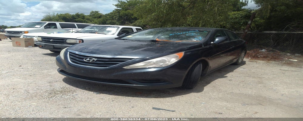 5NPEB4AC2BH005173 2011 HYUNDAI SONATA photo no. 2