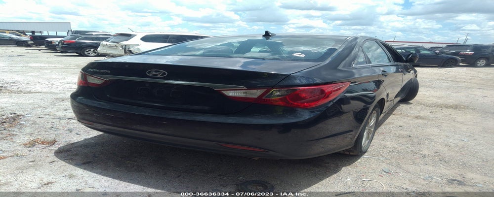 5NPEB4AC2BH005173 2011 HYUNDAI SONATA photo no. 4