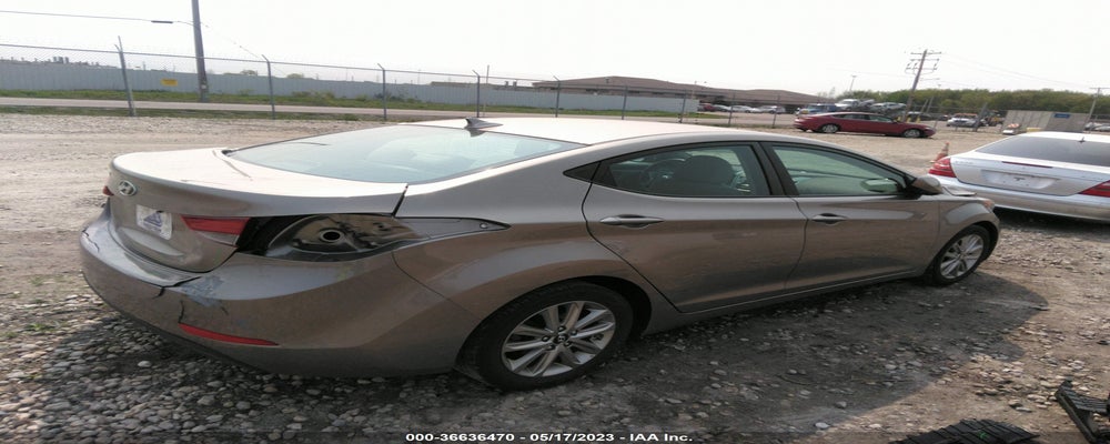 5NPDH4AEXEH457310 2014 HYUNDAI ELANTRA photo no. 4