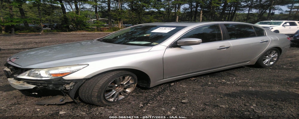 KMHGC4DF4BU118815 2011 HYUNDAI GENESIS photo no. 2