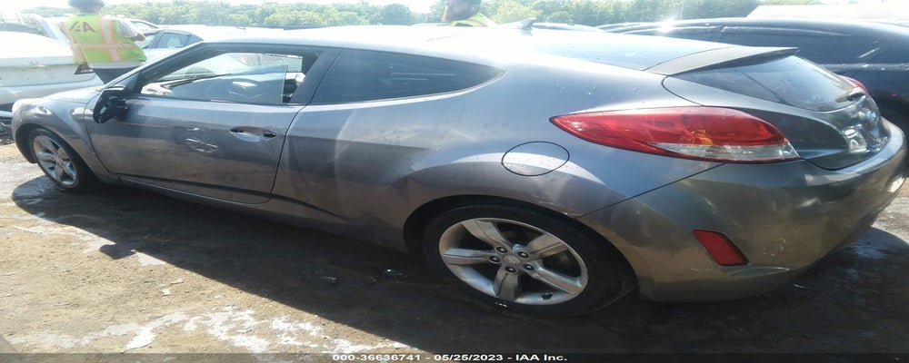 KMHTC6AD5FU244796 2015 HYUNDAI VELOSTER photo no. 3