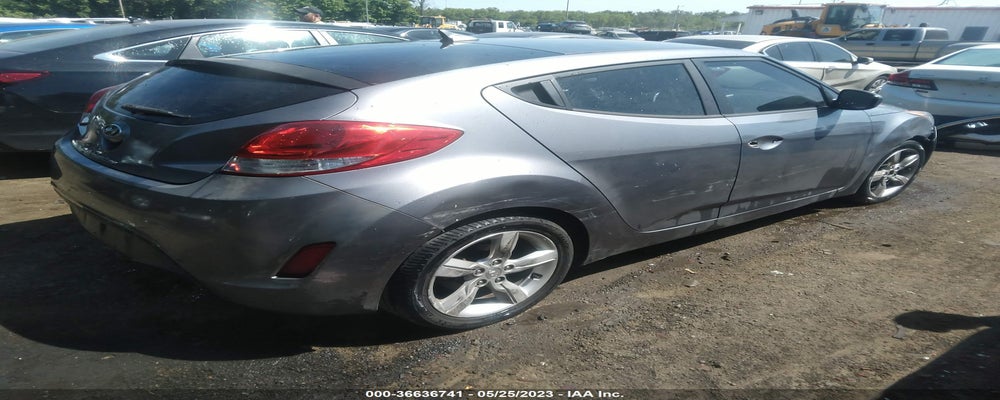 KMHTC6AD5FU244796 2015 HYUNDAI VELOSTER photo no. 4