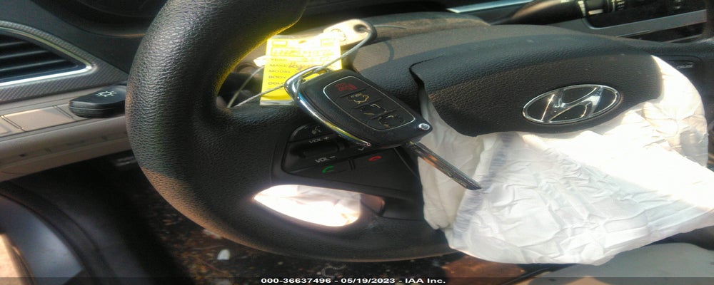 5NPE24AF9HH519976 2017 HYUNDAI SONATA photo no. 11