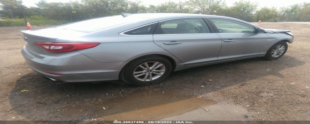 5NPE24AF9HH519976 2017 HYUNDAI SONATA photo no. 4