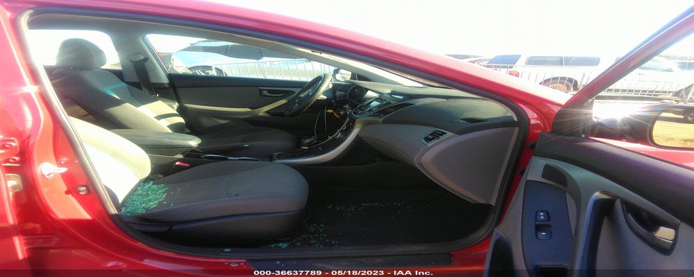 KMHDH4AE9FU388273 2015 HYUNDAI ELANTRA photo no. 5