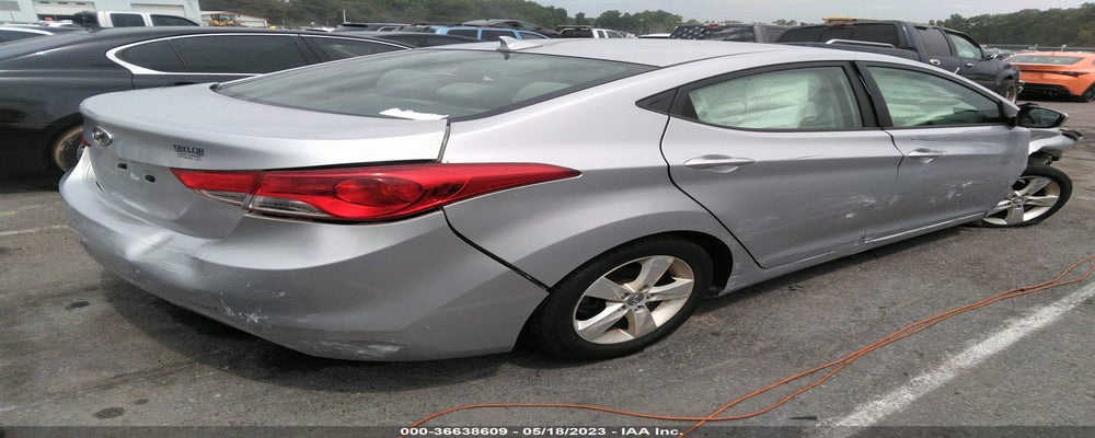5NPDH4AE8CH066220 2012 HYUNDAI ELANTRA photo no. 4