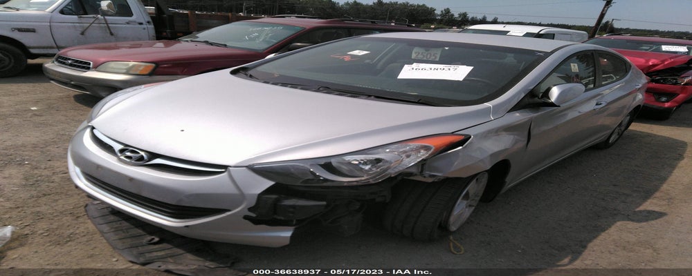 KMHDH4AE3DU739854 2013 HYUNDAI ELANTRA photo no. 2